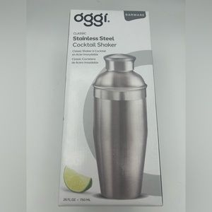 OGGI Barware .75 Lt/26 oz Classic Stainless Steel Cocktail Shaker Leak Proof Cap